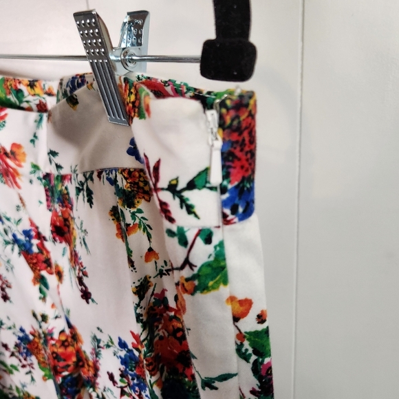 Laundry Shelli Segal White Floral Capri Pants Cropped Womens Size 14 Office Cute - Picture 4 of 8